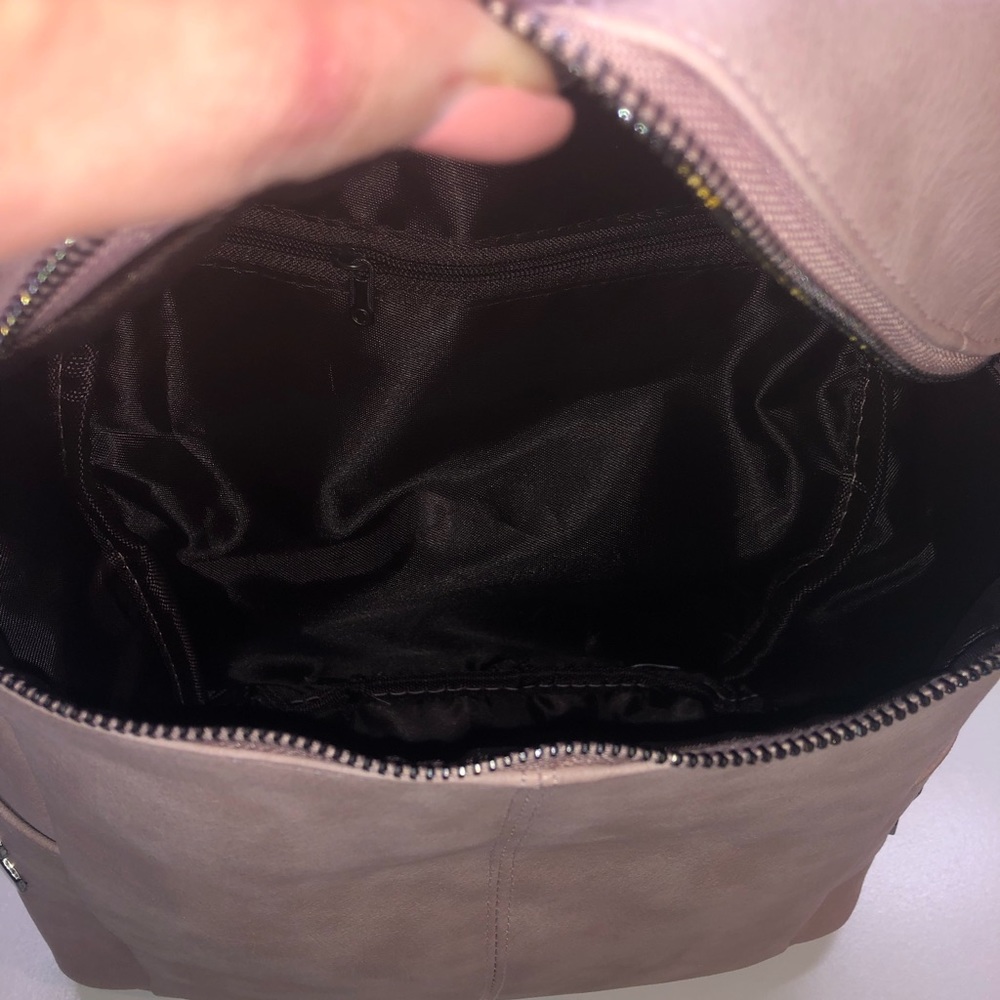 Beautiful mini backpack - Picture 6 of 8